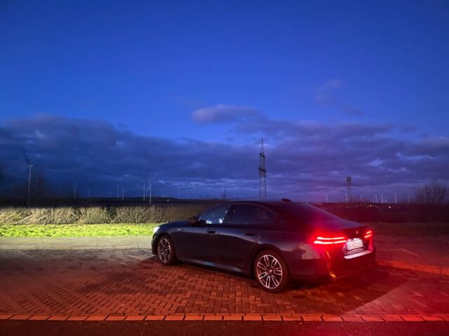 #bmw #g60 #nightphotography